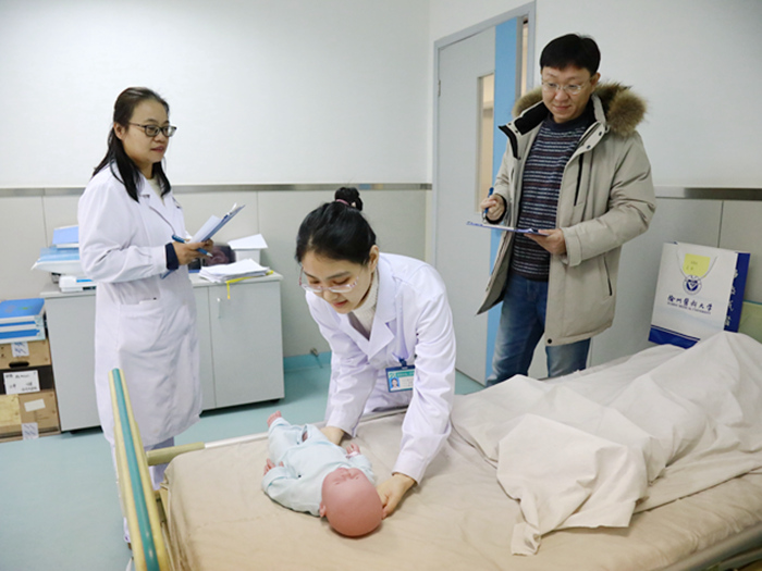 徐州医科大学来院来展中期实践教学检查